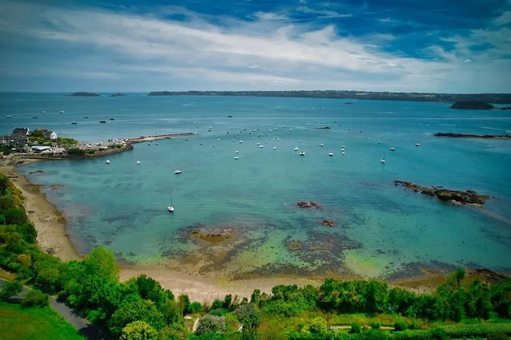 Havre De Paix Avec Vue Imprenable Sur La Mer Ploubazlanec Frankrijk